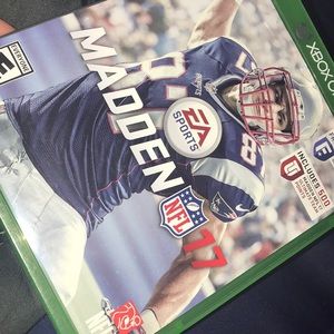 Madden 17 for Xbox One